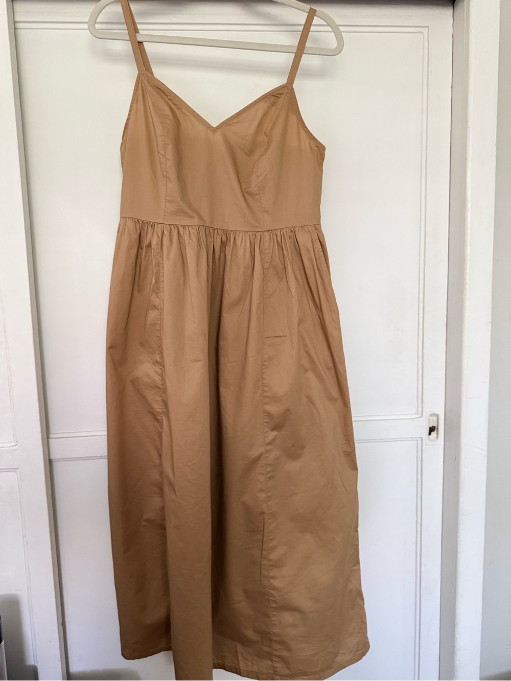 Old Navy Tan Elastic-Waist Skirt